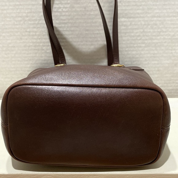 COACH (No. C2W-9803) Legacy Vintage Brown Leather Tote Bag - Picture 8 of 16